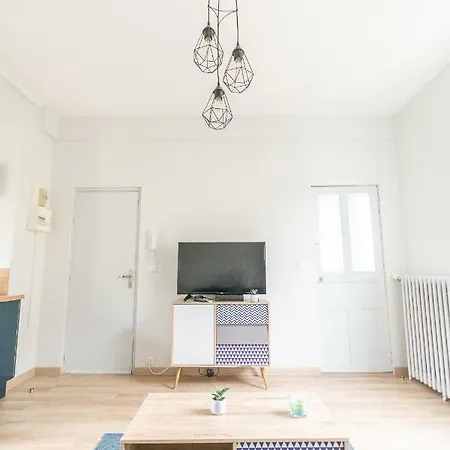 La Douce Angevine דירה אנז'ה