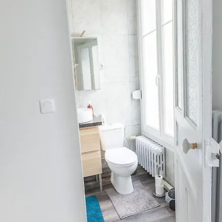 La Douce Angevine דירה *